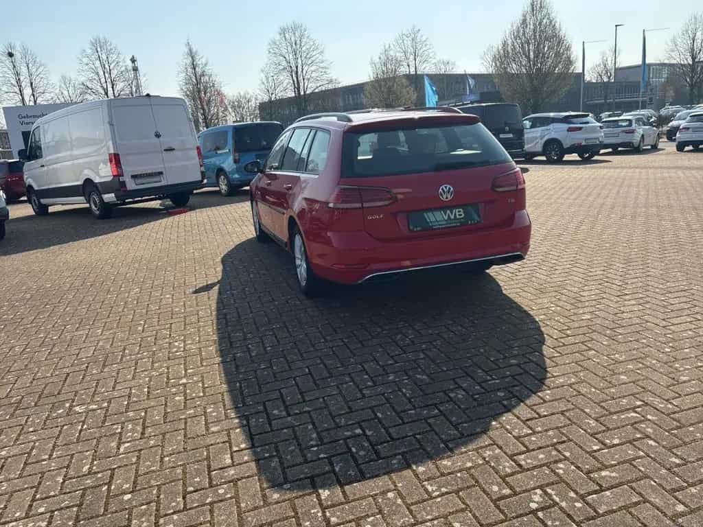 Volkswagen Golf VII Comfortline 1.0 TSI BMT+AHK+ACC+GJR+ 05/2017-photo-2