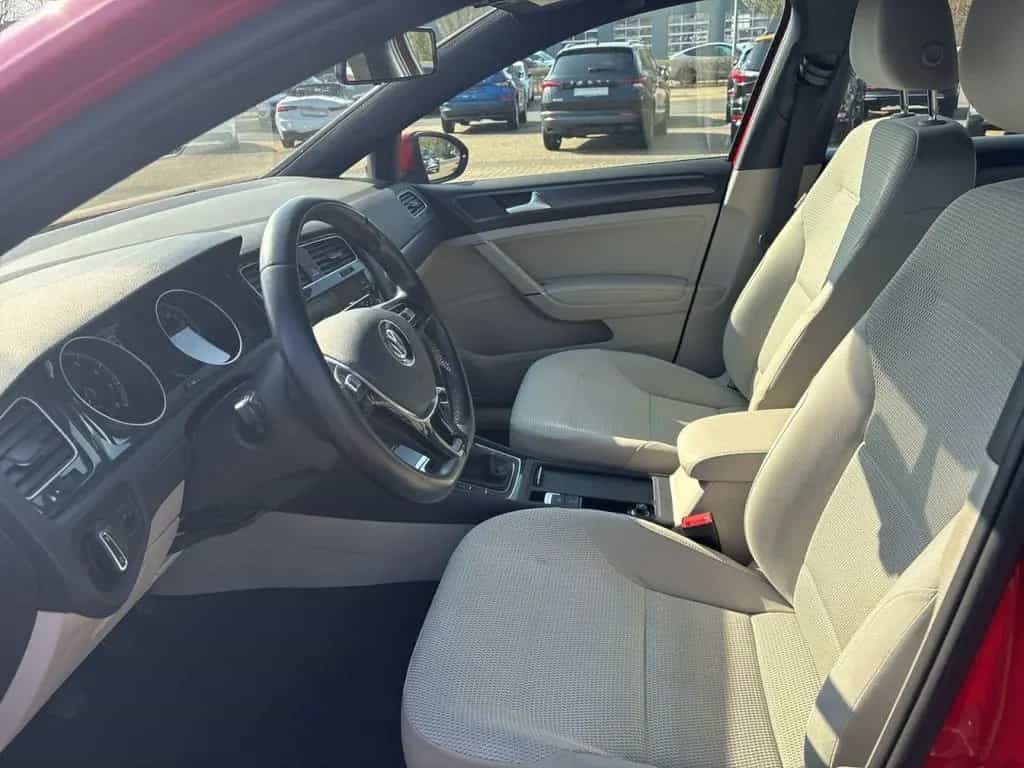Volkswagen Golf VII Comfortline 1.0 TSI BMT+AHK+ACC+GJR+ 05/2017-photo-6