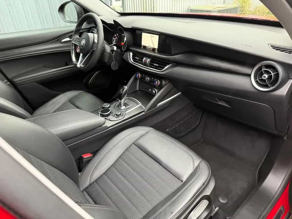 Alfa Romeo Stelvio Super Aut.Leder,Xenon,Temp,Navi,Ahk,Eur6 06/2018-photo-13