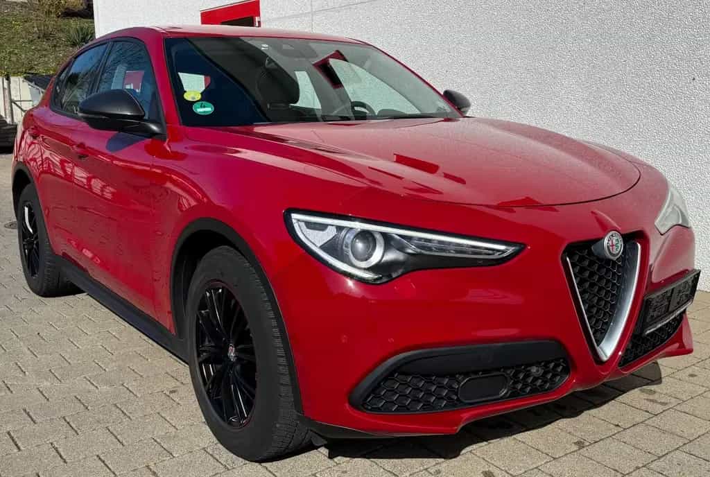 Alfa Romeo Stelvio Super Aut.Leder,Xenon,Temp,Navi,Ahk,Eur6 06/2018-photo-2