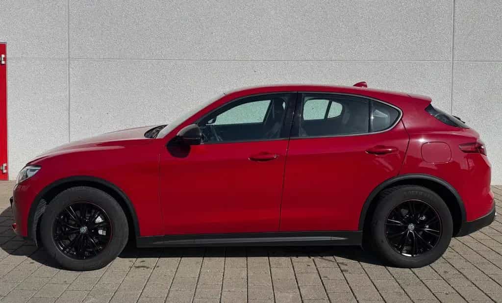 Alfa Romeo Stelvio Super Aut.Leder,Xenon,Temp,Navi,Ahk,Eur6 06/2018-photo-3