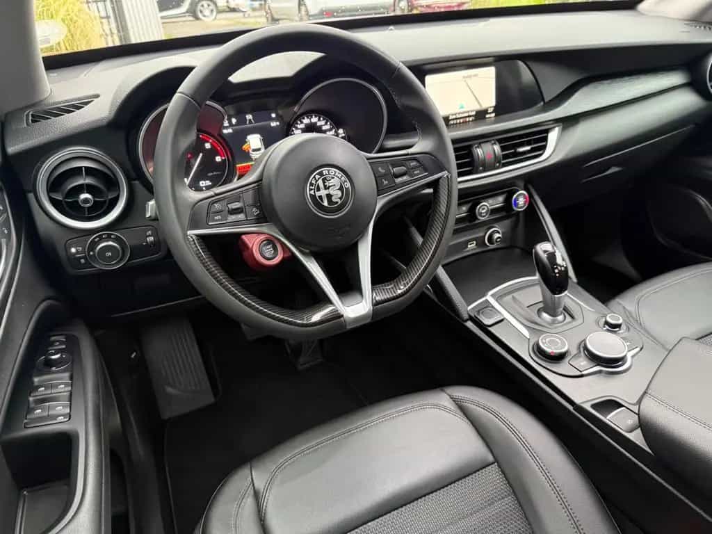 Alfa Romeo Stelvio Super Aut.Leder,Xenon,Temp,Navi,Ahk,Eur6 06/2018-photo-9