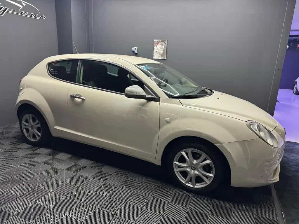 Alfa Romeo MiTo 1.4 105 CV M.air S&S Distinctive 11/2011-photo-3