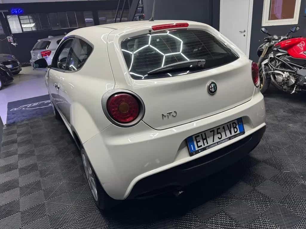 Alfa Romeo MiTo 1.4 105 CV M.air S&S Distinctive 11/2011-photo-4
