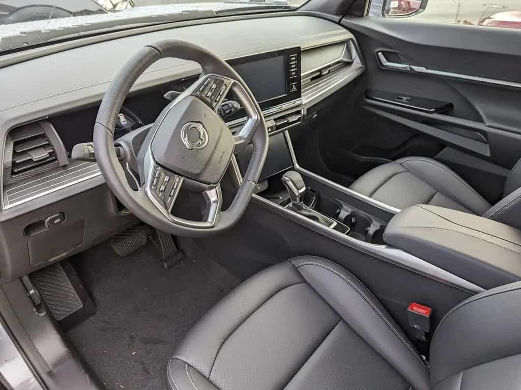 Ssangyong Torres Quartz 1.5 T-GDi Autom. 2WD 01/2025-photo-6