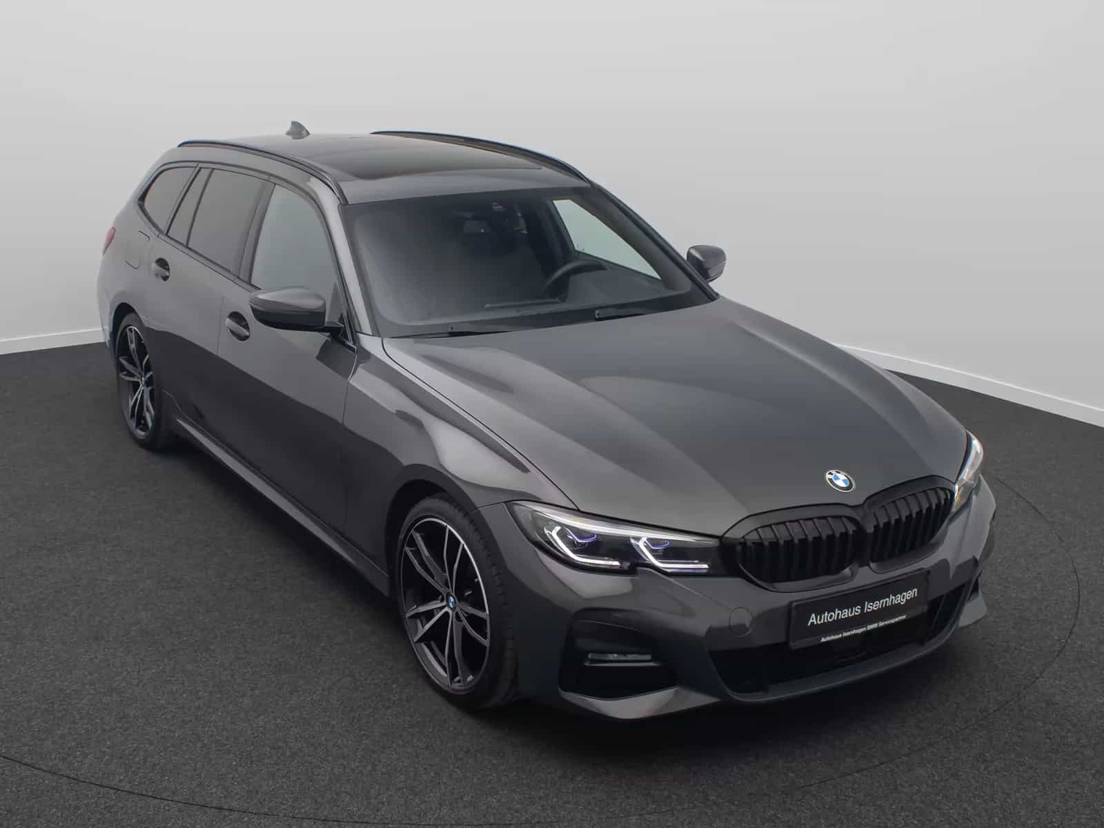 BMW 3 Series 520d xD M Sport Kamera DAB HiFi Lenkrhzg Komfort 07/2022-photo-2