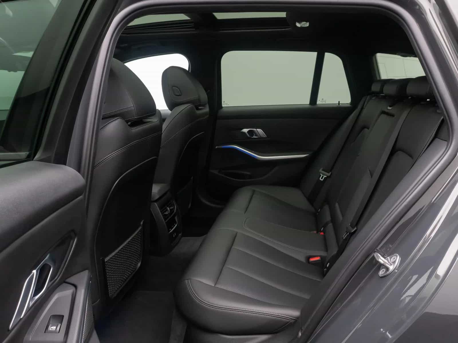 BMW 3 Series 520d xD M Sport Kamera DAB HiFi Lenkrhzg Komfort 07/2022-photo-25