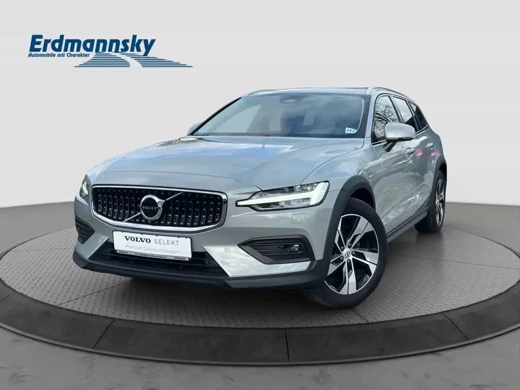 Volvo V60 Cross Country V60 B4 Cross Country AWD Plus/FSH/Keyless/LHZ 10/2023-photo-0