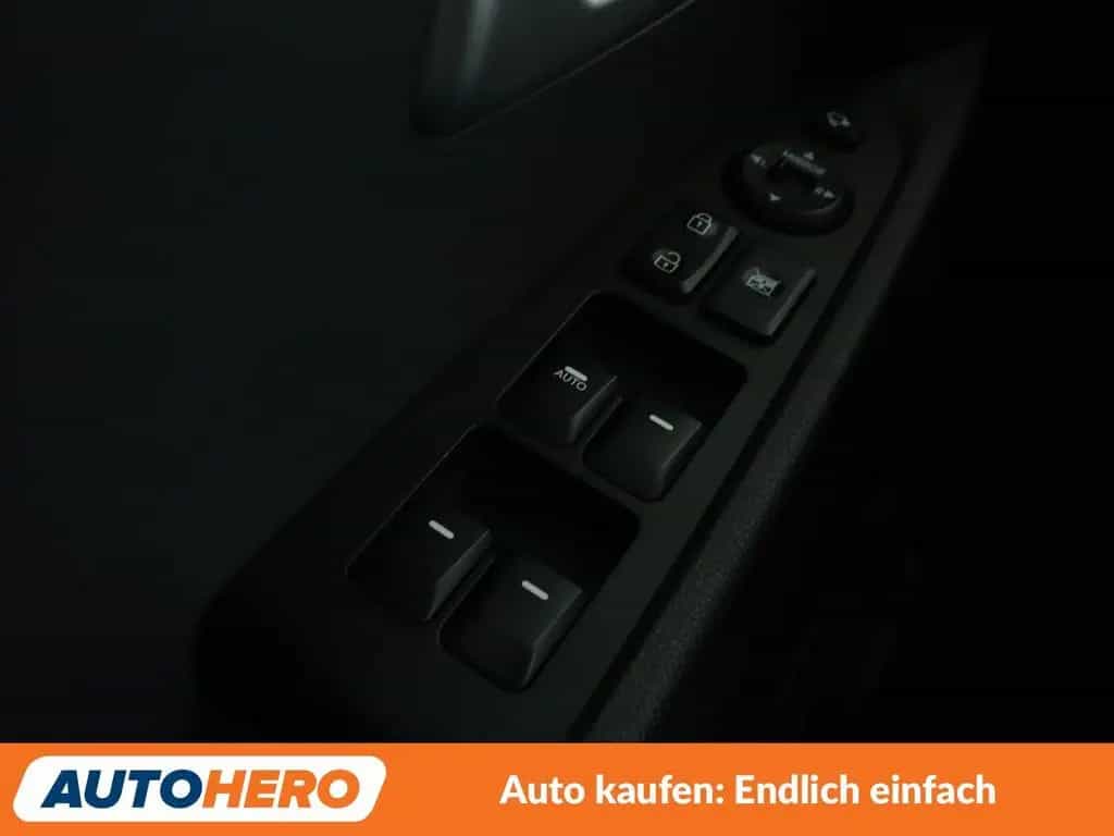 Kia Sportage 2.0 GDI Spirit 2WD *NAVI*CAM*SHZ*TEMPO* 02/2015-photo-27