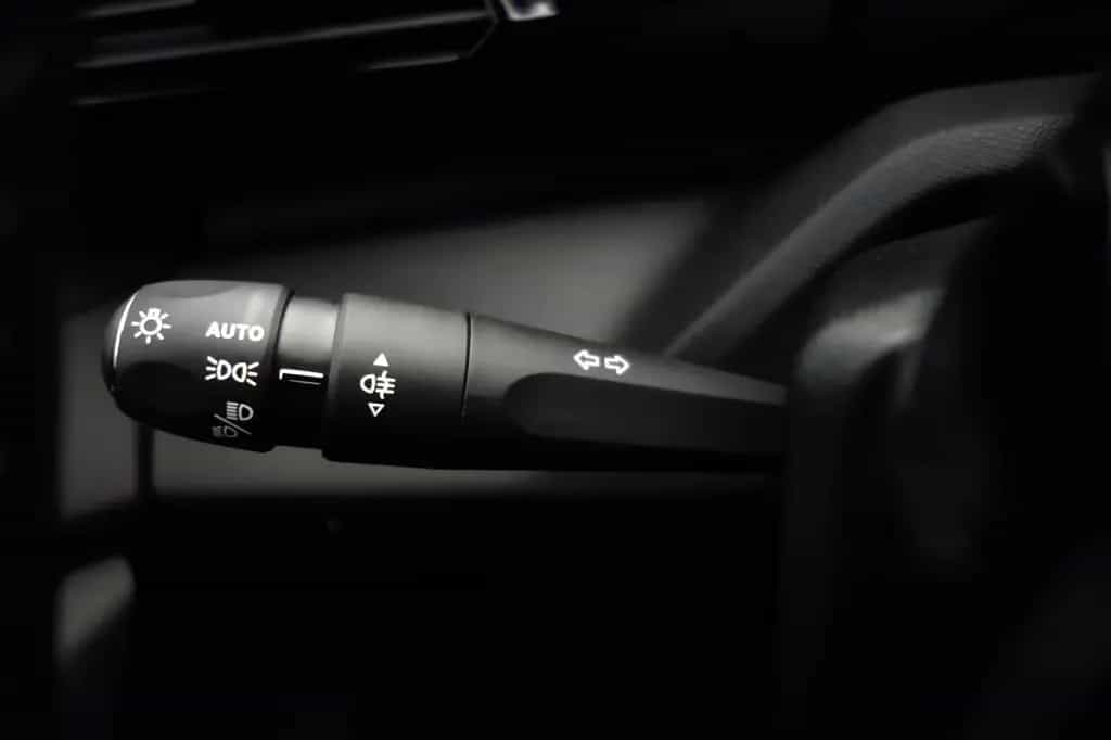 Peugeot 308 SW Hybrid 136 Active Pack *Inspektion neu* 12/2024-photo-22