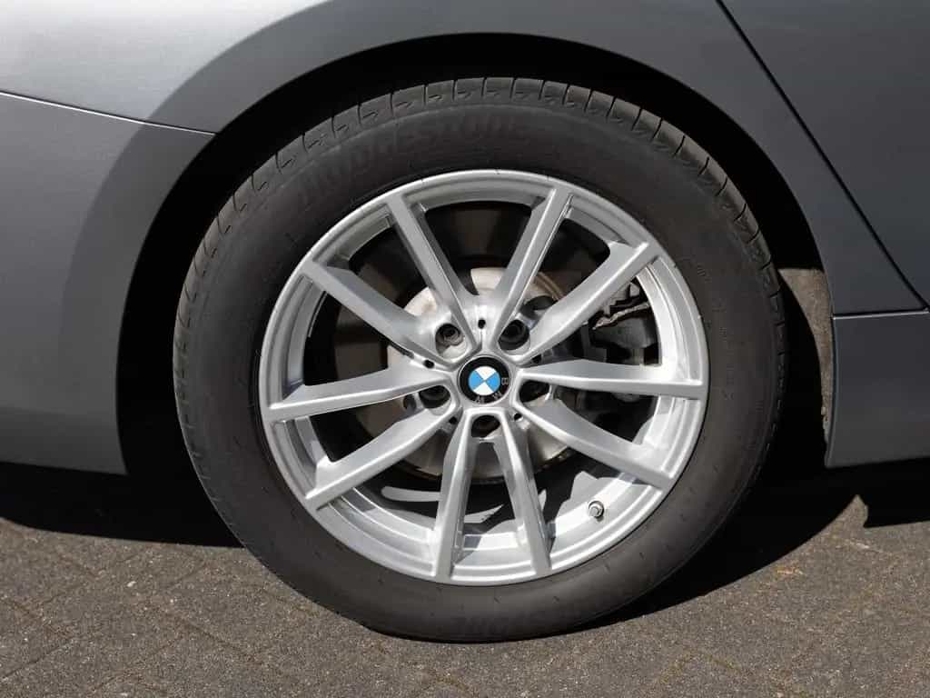 BMW 3 Series d Touring xDrive FACEL. AHK HUD LED ACC NAVI 01/2023-photo-9