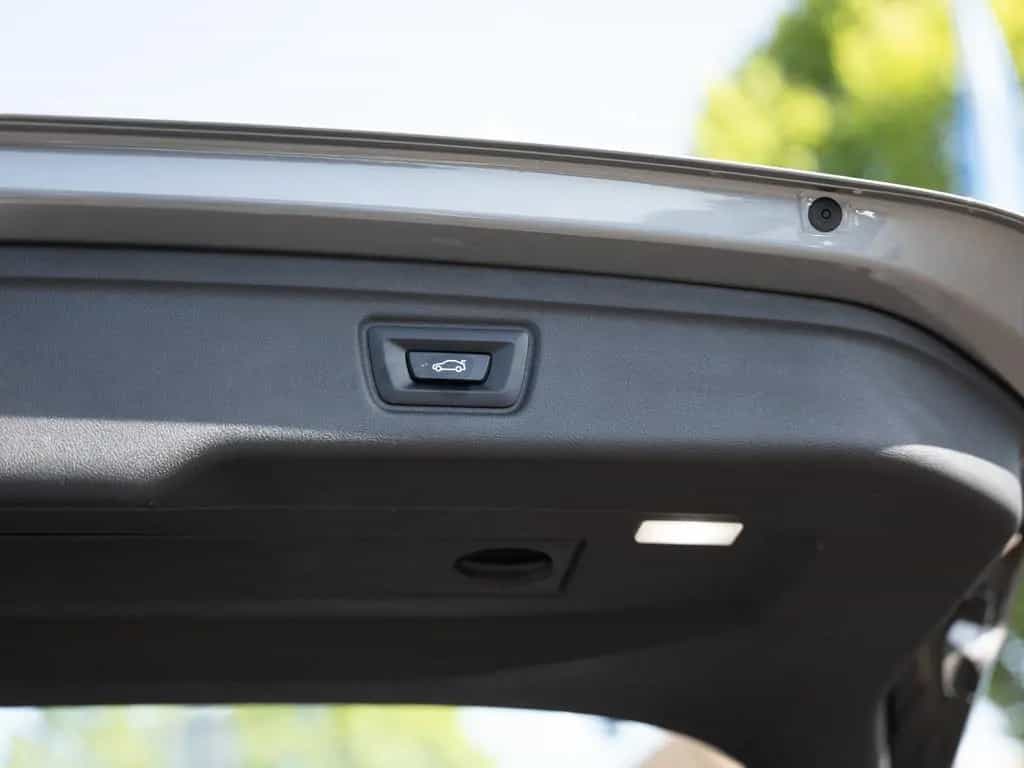 BMW 3 Series d Touring xDrive FACEL. AHK HUD LED ACC NAVI 01/2023-photo-12