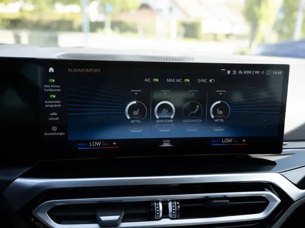BMW 3 Series d Touring xDrive FACEL. AHK HUD LED ACC NAVI 01/2023-photo-19