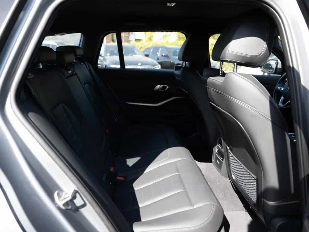 BMW 3 Series d Touring xDrive FACEL. AHK HUD LED ACC NAVI 01/2023-photo-8