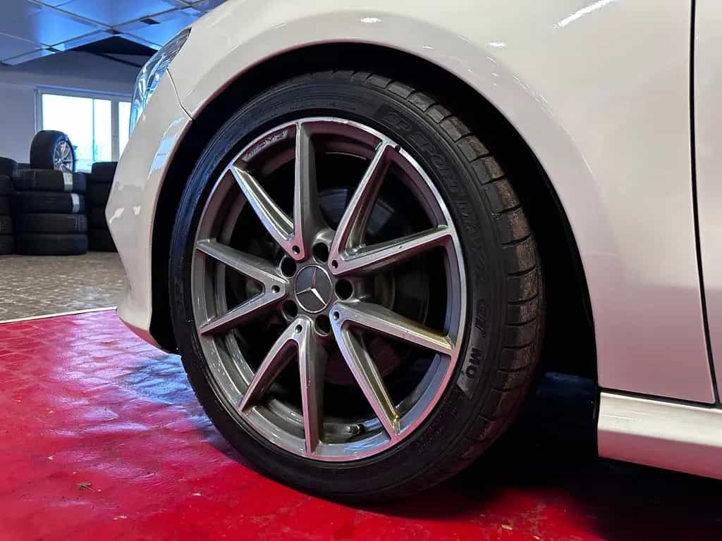 Mercedes-Benz CLA-Class 250 4Matic *Sport + Bluetooth + USB 07/2018-photo-32