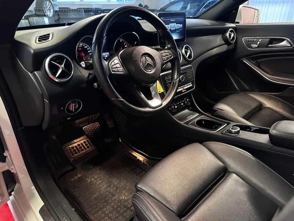 Mercedes-Benz CLA-Class 250 4Matic *Sport + Bluetooth + USB 07/2018-photo-38