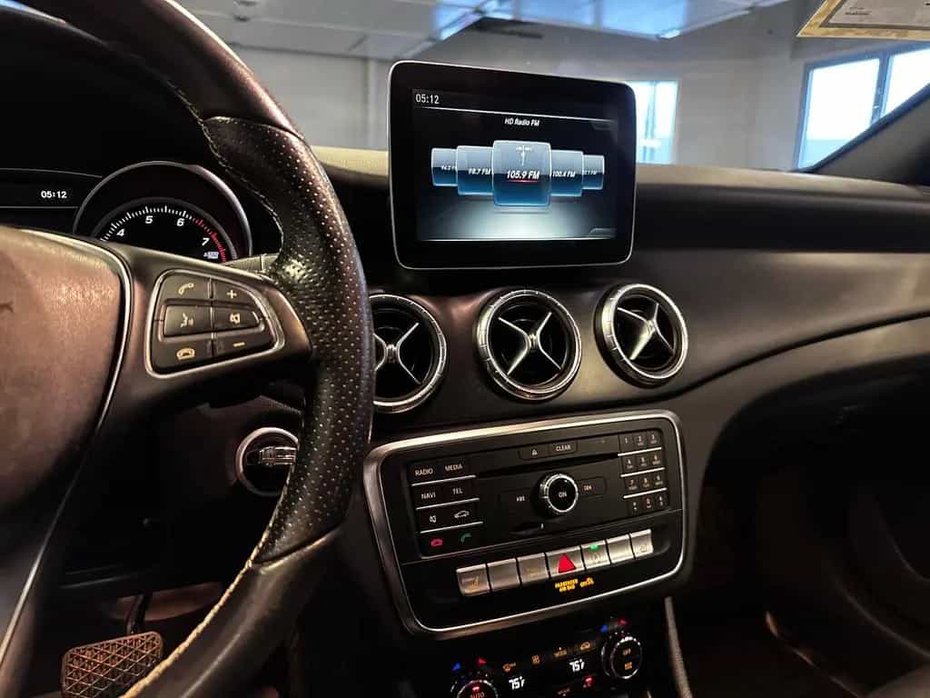 Mercedes-Benz CLA-Class 250 4Matic *Sport + Bluetooth + USB 07/2018-photo-46