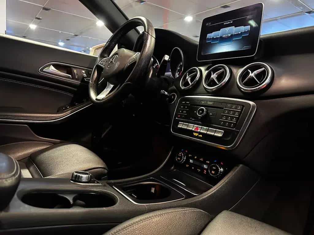 Mercedes-Benz CLA-Class 250 4Matic *Sport + Bluetooth + USB 07/2018-photo-48