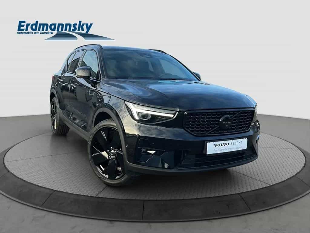 Volvo XC40 B4 Plus Black Edition/Pano/360/el.Sitze/20Z 03/2025-photo-2