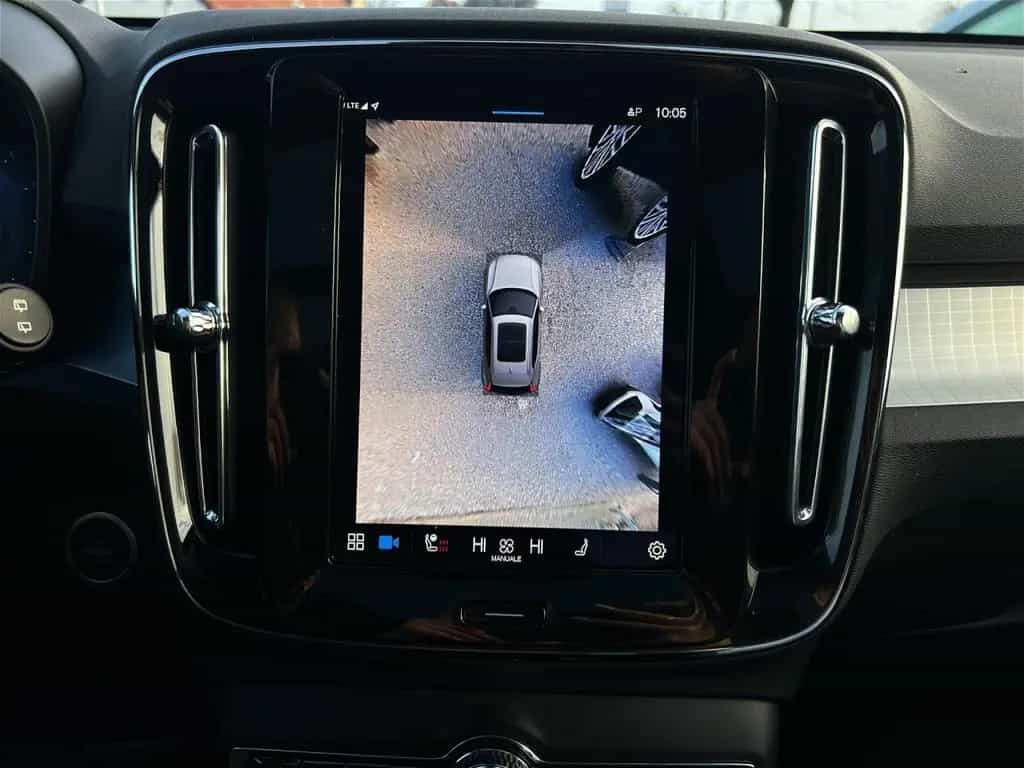 Volvo XC40 B4 Plus Black Edition/Pano/360/el.Sitze/20Z 03/2025-photo-20