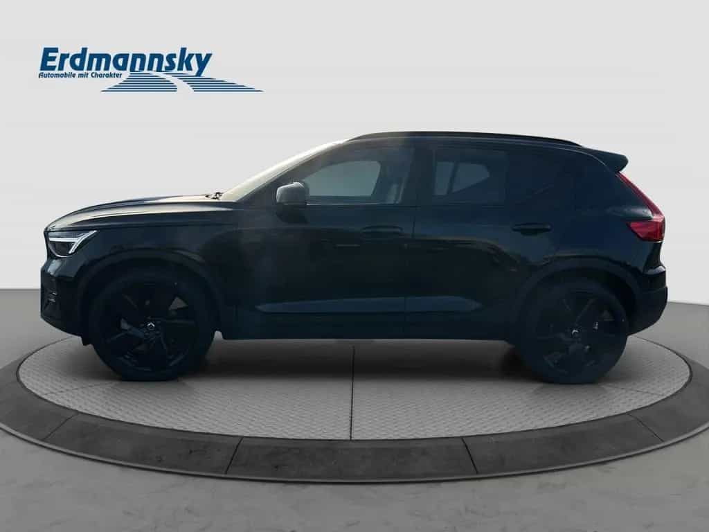 Volvo XC40 B4 Plus Black Edition/Pano/360/el.Sitze/20Z 03/2025-photo-4