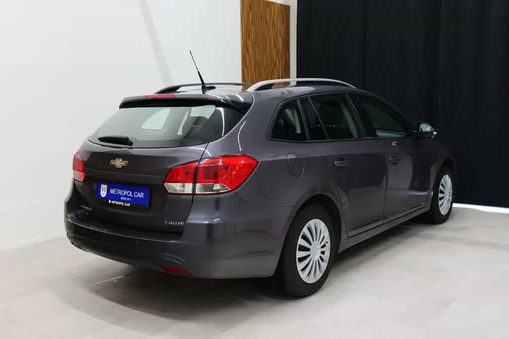 Chevrolet Cruze 1.4 LT KAM/TEMP/ZV/PDC+TÜV 10.26 10/2013-photo-2