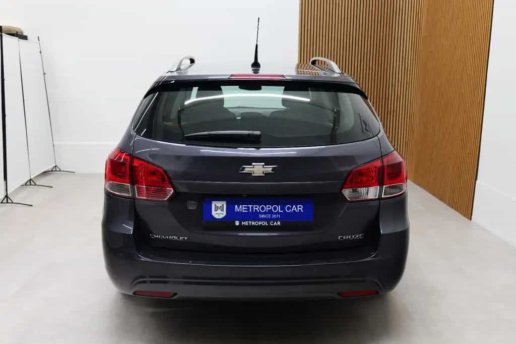 Chevrolet Cruze 1.4 LT KAM/TEMP/ZV/PDC+TÜV 10.26 10/2013-photo-3