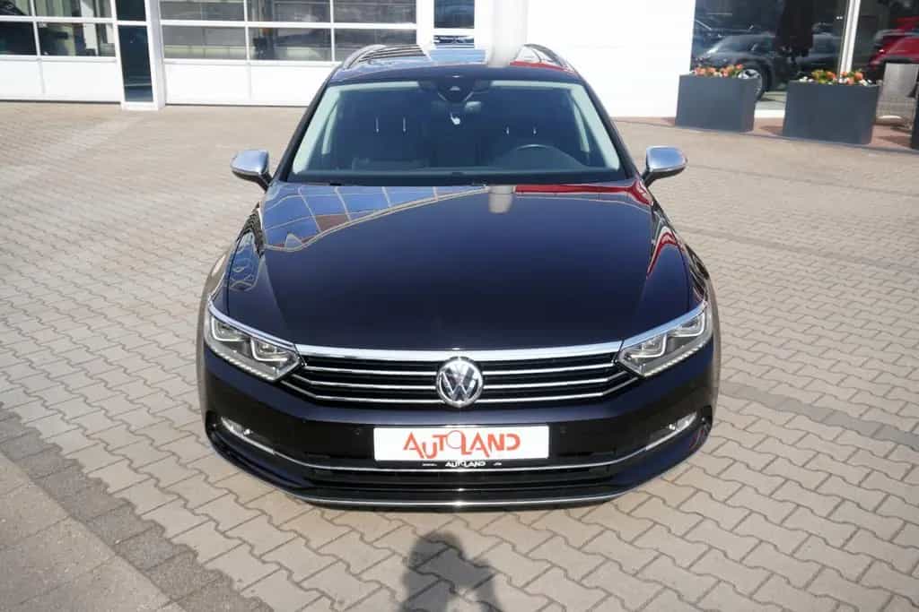 Volkswagen Passat Variant 1.8 TSI DSG Highline LED Navi AHK 08/2017-photo-2