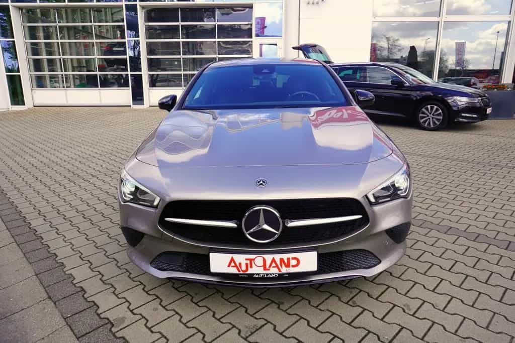 Mercedes-Benz CLA 180 Shooting Brake Progressive Kamera LED 10/2019-photo-2