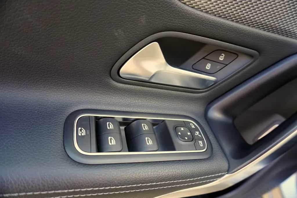 Mercedes-Benz CLA 180 Shooting Brake Progressive Kamera LED 10/2019-photo-26