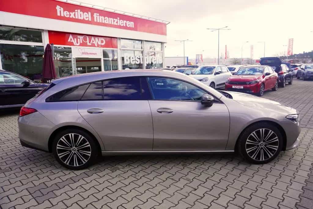 Mercedes-Benz CLA 180 Shooting Brake Progressive Kamera LED 10/2019-photo-4