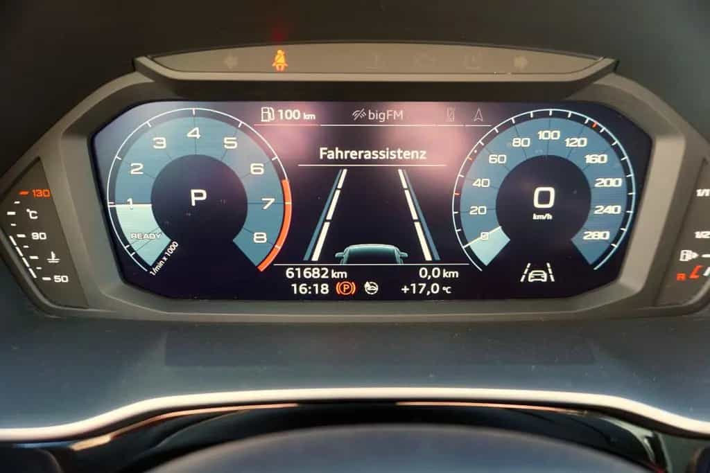 Audi Q3 35 1.5 TFSI S-Tronic Navi Virtual Cockpit AHK 03/2020-photo-32