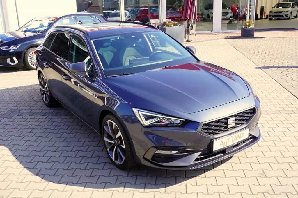 Seat Leon ST 2.0 TSI DSG FR LED ACC AHK Navi Kamera 05/2022-photo-3
