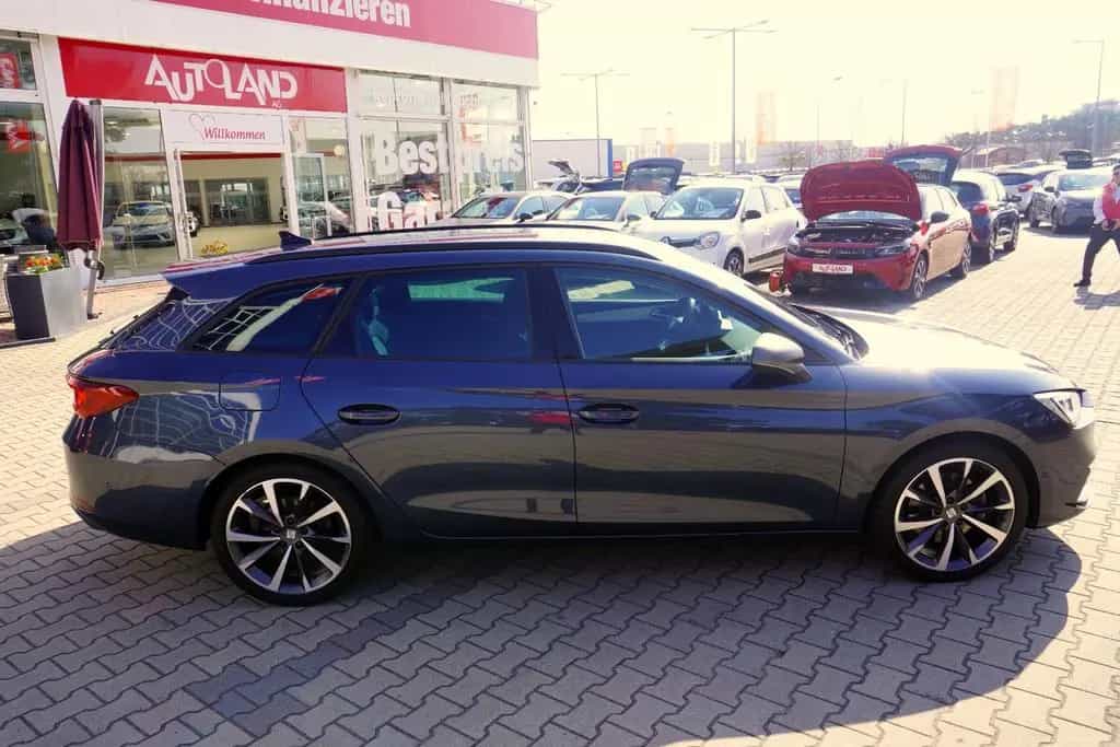 Seat Leon ST 2.0 TSI DSG FR LED ACC AHK Navi Kamera 05/2022-photo-4