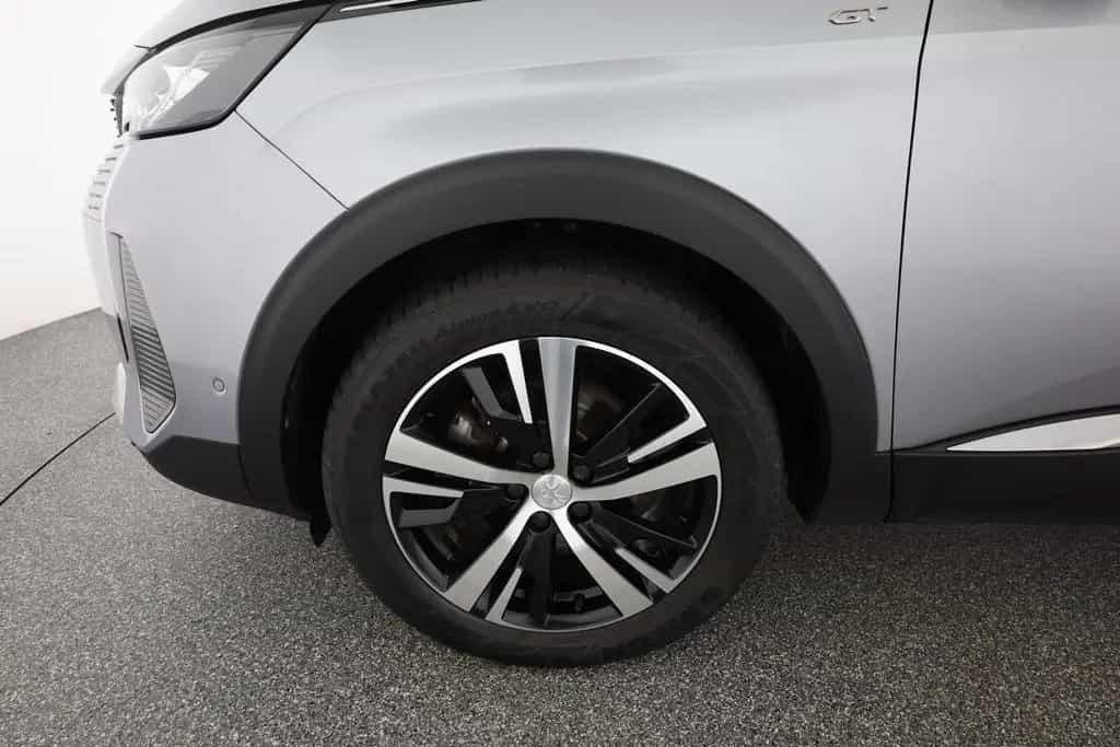 Peugeot 3008 GT 1.2 PureTech 130 Aut. LED ACC Navi 03/2023-photo-29