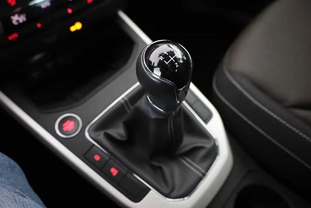 Seat Arona 1.0 TSI Xcellence LED Navi Totwinkel PDC 02/2018-photo-13