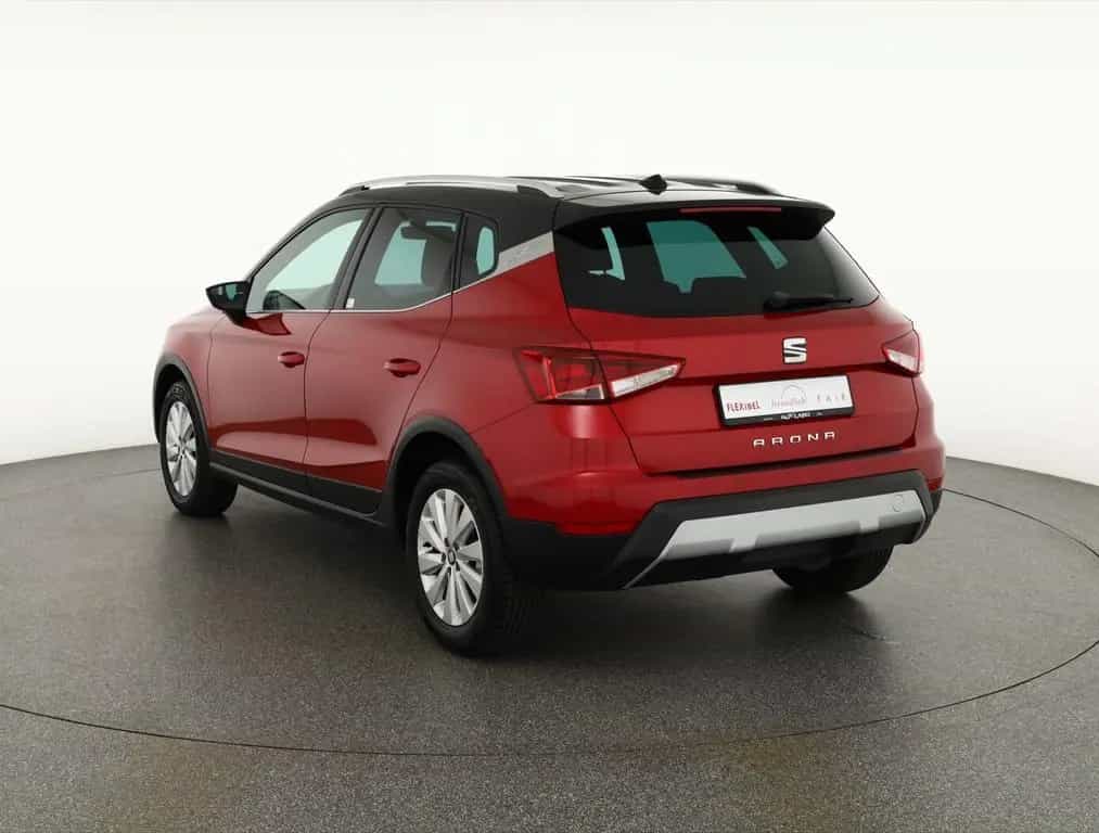 Seat Arona 1.0 TSI Xcellence LED Navi Totwinkel PDC 02/2018-photo-2