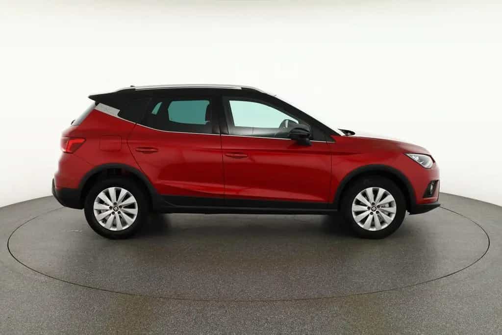 Seat Arona 1.0 TSI Xcellence LED Navi Totwinkel PDC 02/2018-photo-5