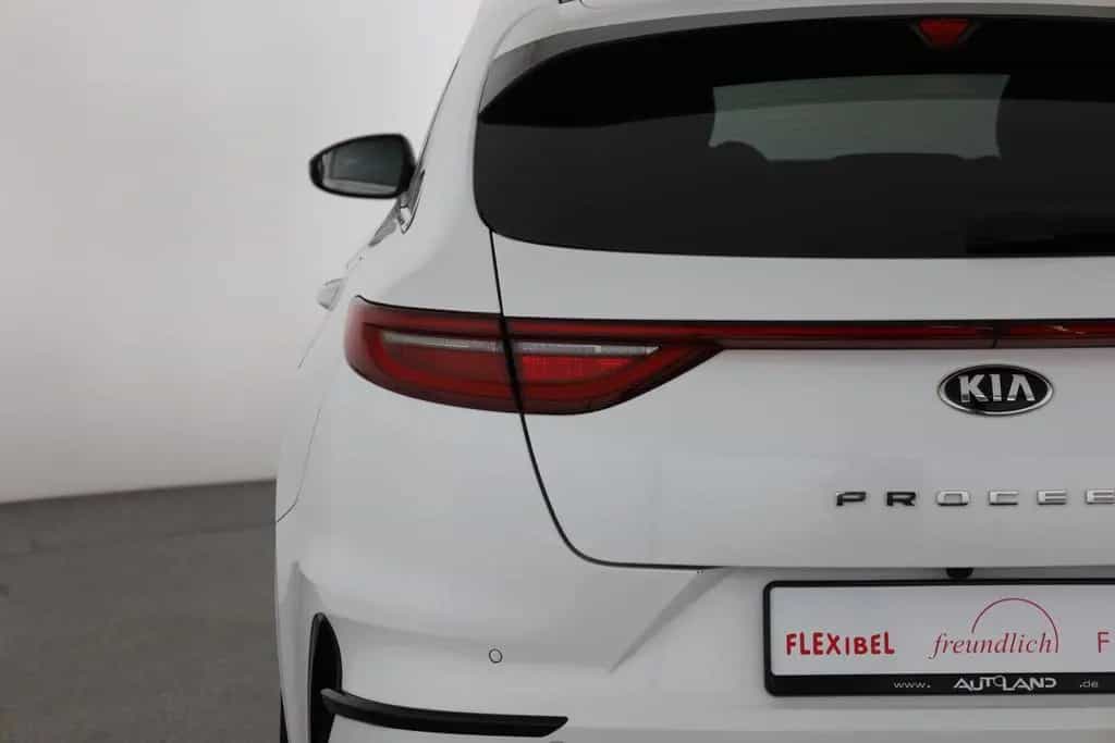 Kia ProCeed 1.6 T-GDI GT LED Navi ACC AHK Kamera PDC 07/2020-photo-30