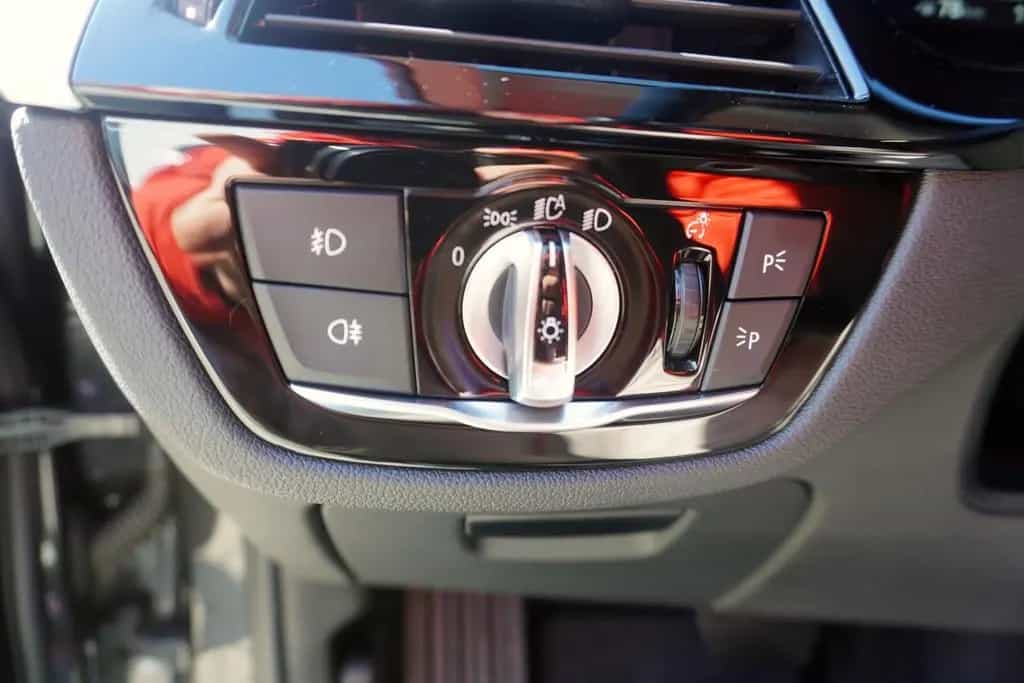 BMW 520 d Aut. LED Navi Head-Up Virtual Cockpit PDC 07/2020-photo-14