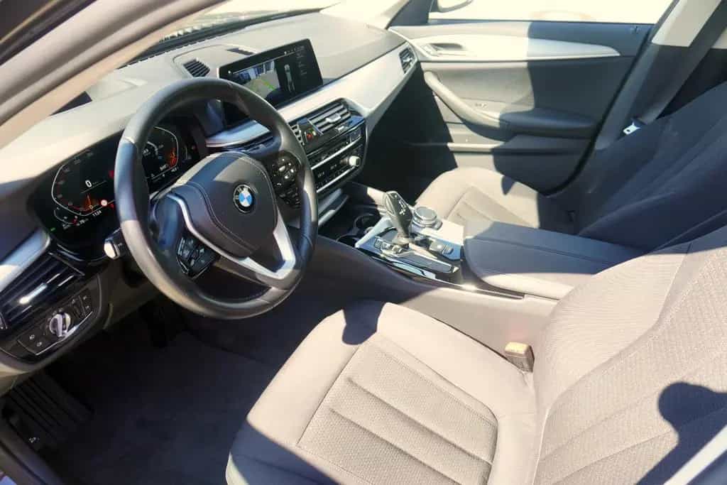 BMW 520 d Aut. LED Navi Head-Up Virtual Cockpit PDC 07/2020-photo-16