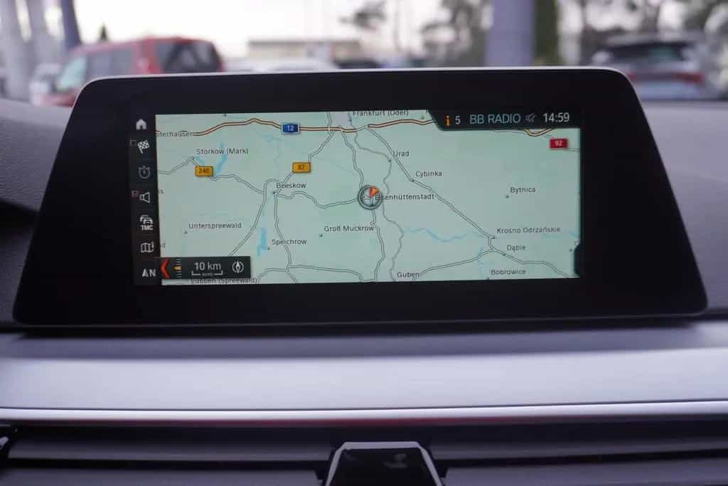 BMW 5 Series 520d Touring Aut. LED Navi Tempomat Sitzheizung 09/2019-photo-18