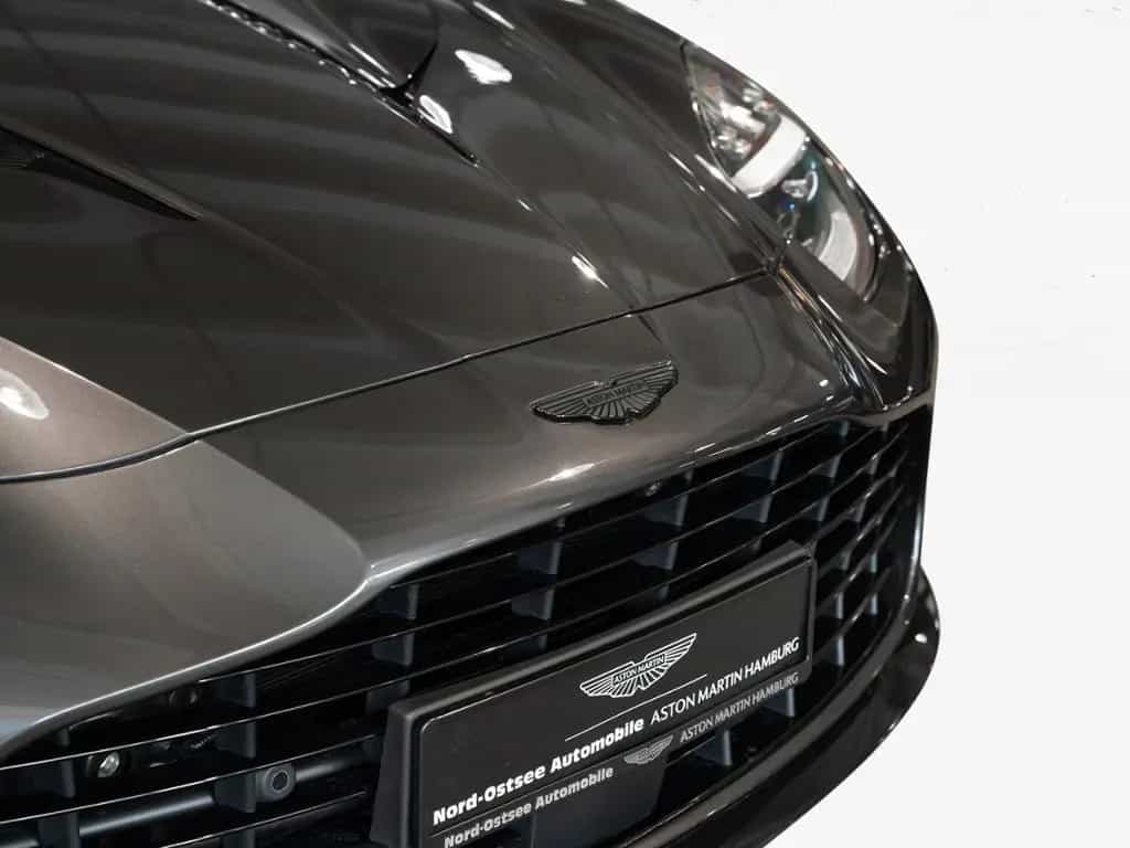 Aston Martin Vanquish Volante Aston Martin Hamburg null-photo-14