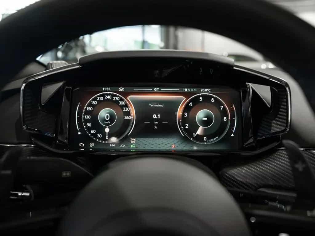Aston Martin Vanquish Volante Aston Martin Hamburg null-photo-4