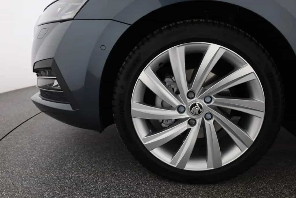 Skoda Octavia Combi 1.5 TSI Style LED Navi Alcantara 06/2020-photo-29