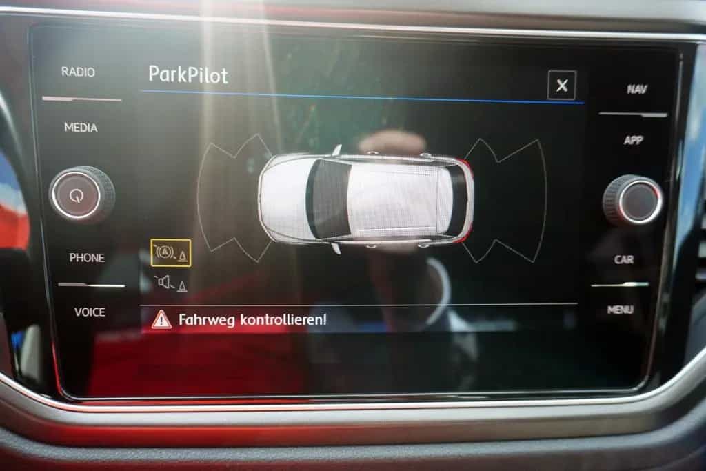 Volkswagen T-Roc 1.5 TSI DSG Style LED Navi ACC Sitzheizung 05/2018-photo-18
