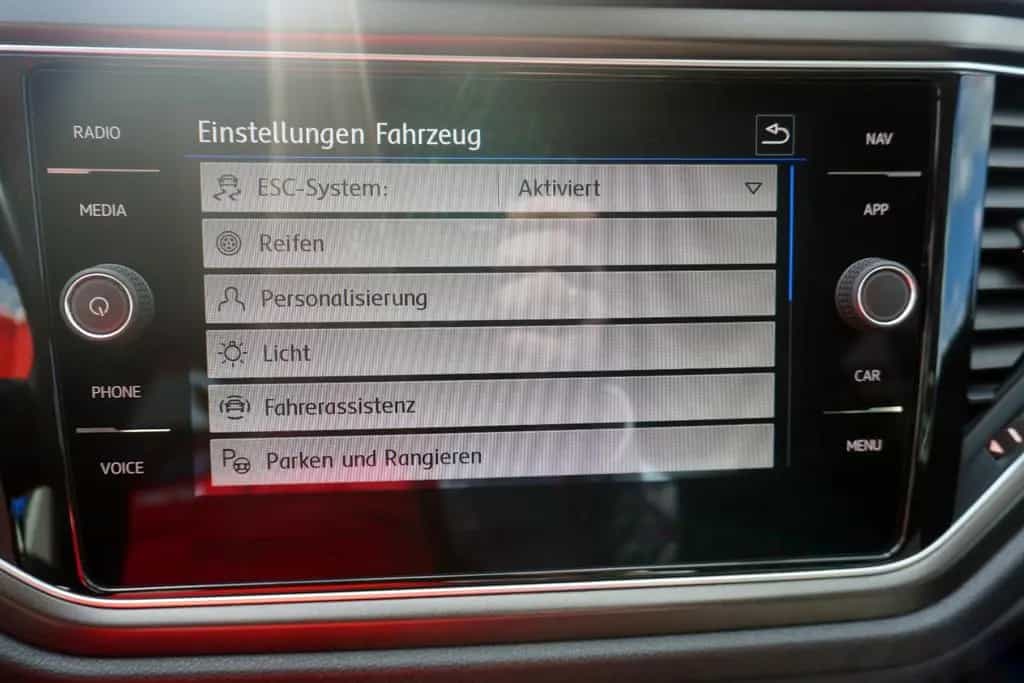 Volkswagen T-Roc 1.5 TSI DSG Style LED Navi ACC Sitzheizung 05/2018-photo-20