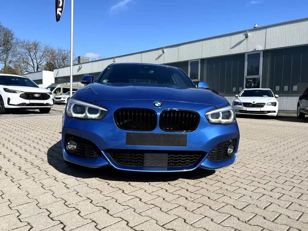 BMW 125 d Edition M-Sport Shadow *LED Navi Leder AHK 01/2019-photo-5