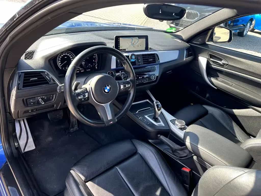 BMW 125 d Edition M-Sport Shadow *LED Navi Leder AHK 01/2019-photo-8