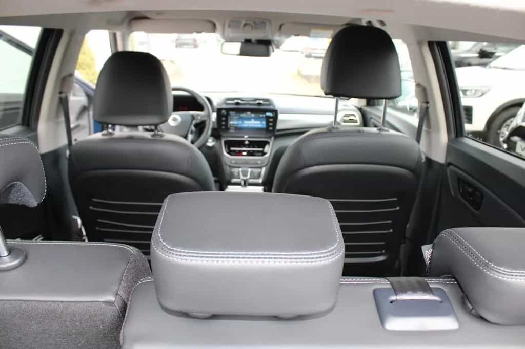 KGM Tivoli Black 1,6/AT 2WD 08/2025-photo-16